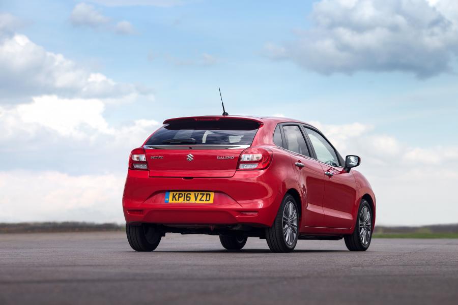  Suzuki Baleno 2016 года  (UK) (фото 12 из 88)